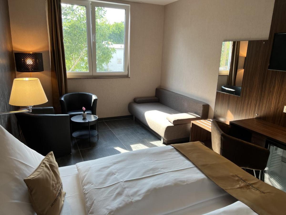 Hotel Pasa Paradies Kostenlose Parkplaetze Hanau Exterior photo